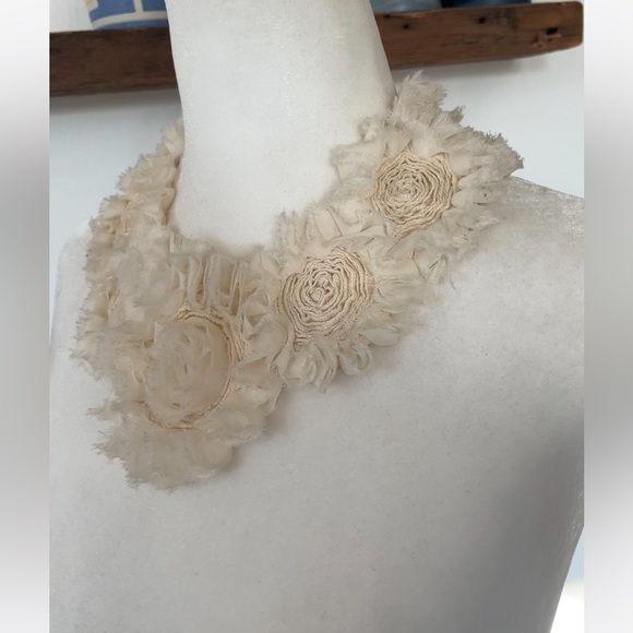 J.Crew taffeta necklace floral wedding flower bib - Picture 3 of 12
